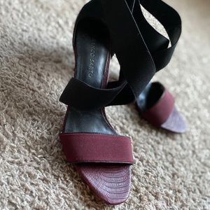 Franco Sarto Burgundy & Black Heels SZ 9